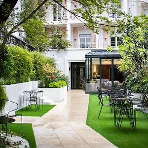 3* Hotel Moliere